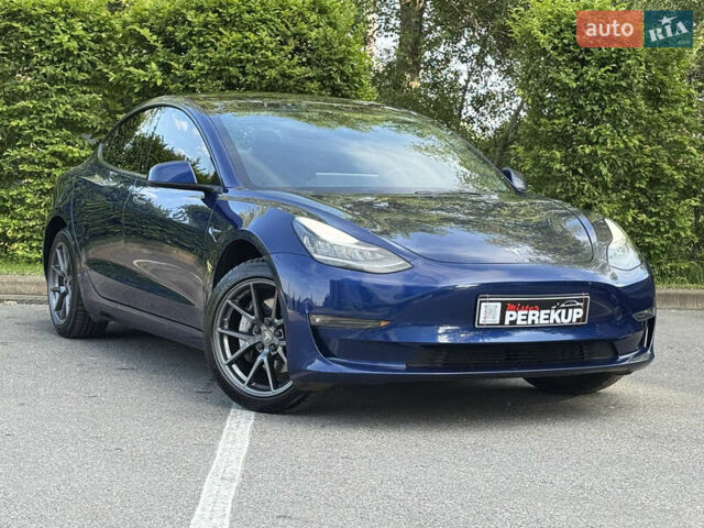 Синий Тесла Модель 3, объемом двигателя 0 л и пробегом 96 тыс. км за 19999 $, фото 3 на Automoto.ua