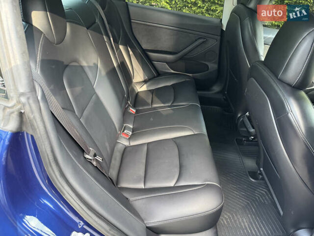 Синий Тесла Модель 3, объемом двигателя 0 л и пробегом 96 тыс. км за 19999 $, фото 38 на Automoto.ua