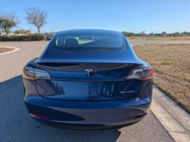 Синий Тесла Модель 3, объемом двигателя 0 л и пробегом 28 тыс. км за 9200 $, фото 5 на Automoto.ua