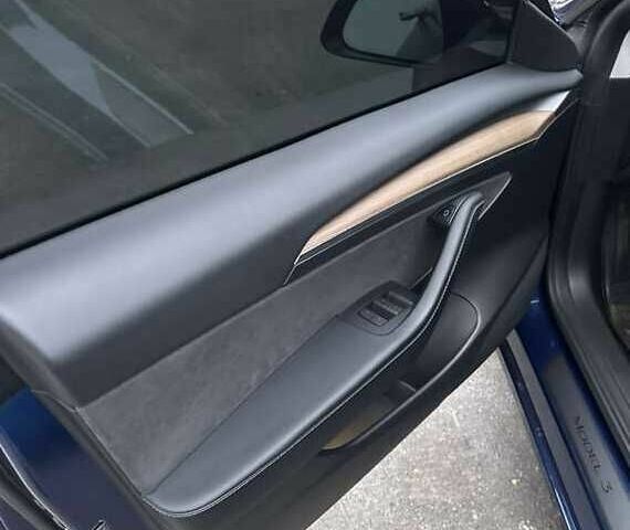 Тесла Модель 3 2022 у Львові на Automoto.ua Синій Тесла Модель 3, об'ємом двигуна 0 л та пробігом 36 тис. км за 18000 $, фото 7 на Automoto.ua