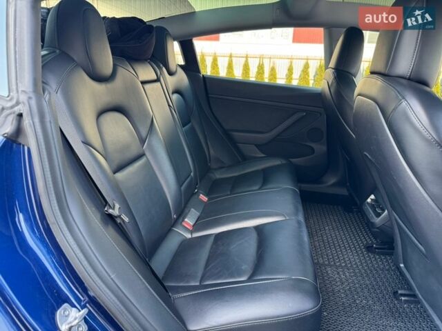 Синий Тесла Модель 3, объемом двигателя 0 л и пробегом 100 тыс. км за 17800 $, фото 29 на Automoto.ua