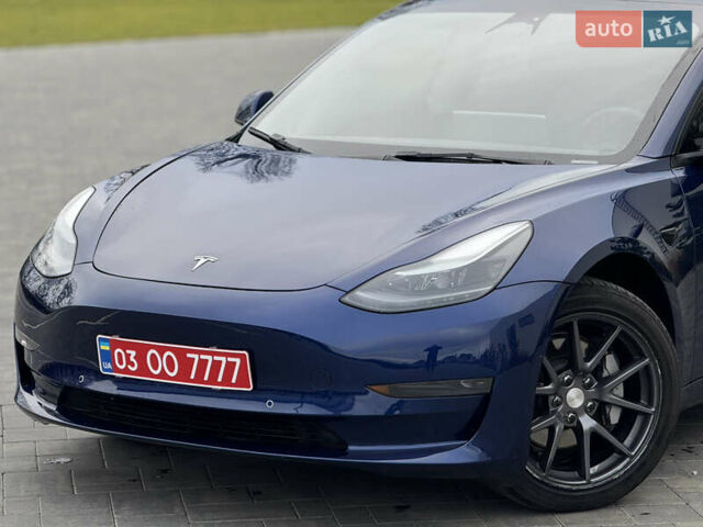 Синій Тесла Модель 3, об'ємом двигуна 0 л та пробігом 97 тис. км за 18700 $, фото 5 на Automoto.ua