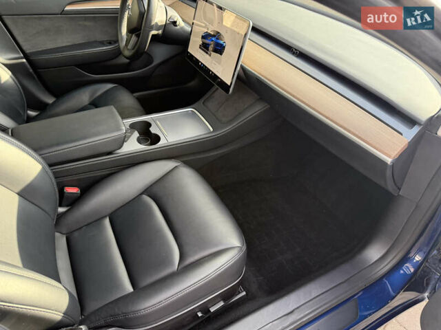 Синий Тесла Модель 3, объемом двигателя 0 л и пробегом 198 тыс. км за 15500 $, фото 28 на Automoto.ua