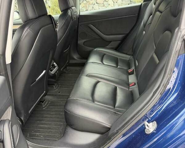 Синій Тесла Модель 3, об'ємом двигуна 0 л та пробігом 133 тис. км за 17999 $, фото 7 на Automoto.ua