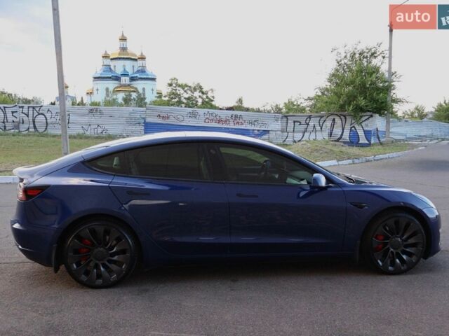 Синий Тесла Модель 3, объемом двигателя 0 л и пробегом 68 тыс. км за 24000 $, фото 5 на Automoto.ua