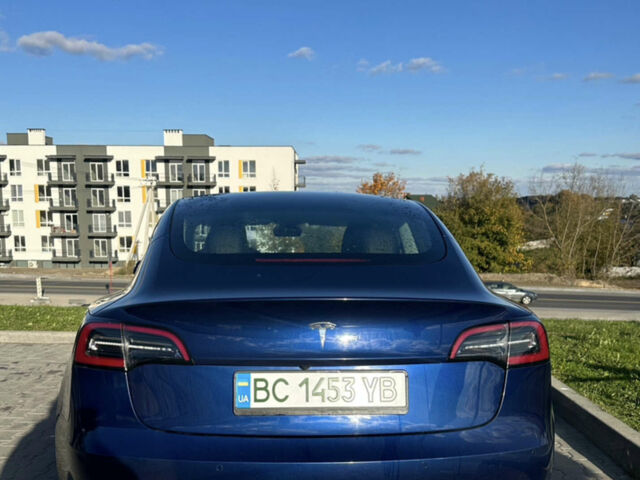 Синій Тесла Модель 3, об'ємом двигуна 0 л та пробігом 102 тис. км за 18000 $, фото 4 на Automoto.ua