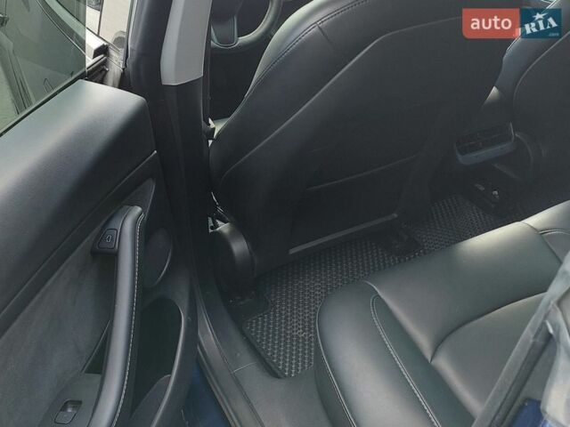 Синий Тесла Модель 3, объемом двигателя 0 л и пробегом 78 тыс. км за 18600 $, фото 11 на Automoto.ua