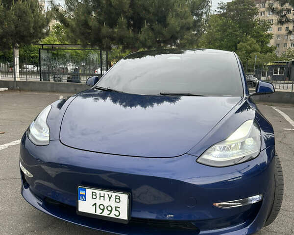 Синий Тесла Модель 3, объемом двигателя 0 л и пробегом 26 тыс. км за 23000 $, фото 7 на Automoto.ua