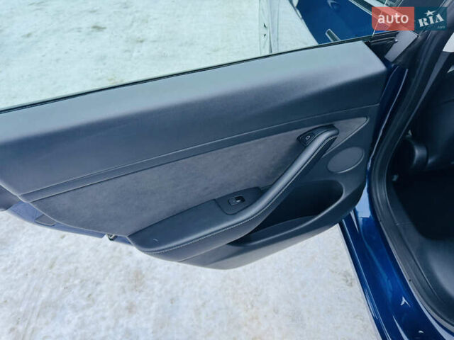 Синій Тесла Модель 3, об'ємом двигуна 0 л та пробігом 145 тис. км за 22900 $, фото 29 на Automoto.ua