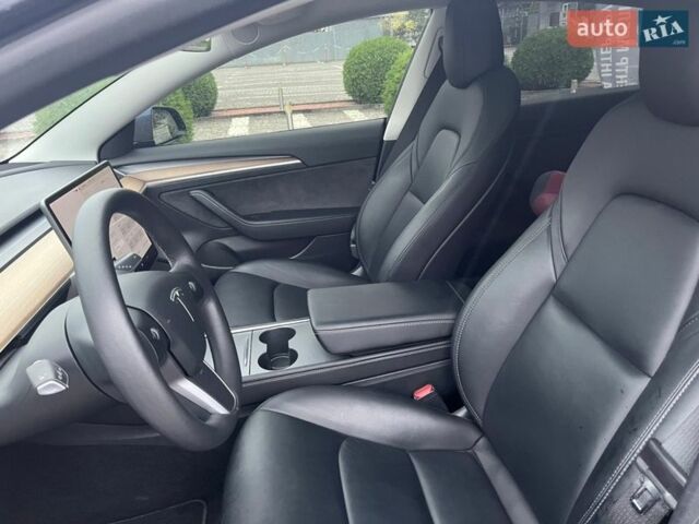 Синій Тесла Модель 3, об'ємом двигуна 0 л та пробігом 58 тис. км за 22000 $, фото 15 на Automoto.ua