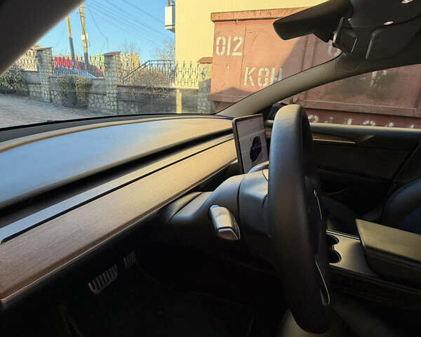Синій Тесла Модель 3, об'ємом двигуна 0 л та пробігом 50 тис. км за 21900 $, фото 6 на Automoto.ua