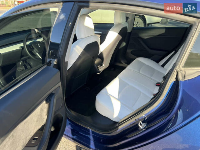 Синий Тесла Модель 3, объемом двигателя 0 л и пробегом 102 тыс. км за 22000 $, фото 10 на Automoto.ua