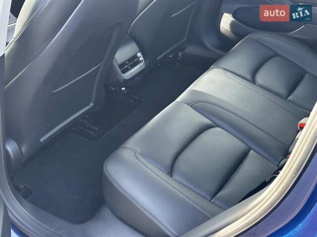 Синій Тесла Модель 3, об'ємом двигуна 0 л та пробігом 44 тис. км за 21699 $, фото 28 на Automoto.ua