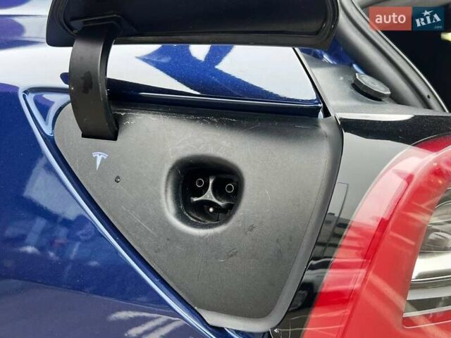 Синий Тесла Модель 3, объемом двигателя 0 л и пробегом 177 тыс. км за 18990 $, фото 42 на Automoto.ua