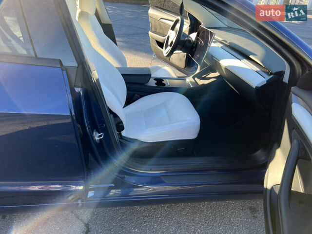 Синий Тесла Модель 3, объемом двигателя 0 л и пробегом 102 тыс. км за 23000 $, фото 17 на Automoto.ua