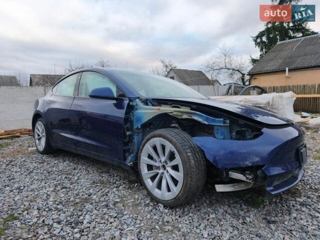 Синий Тесла Модель 3, объемом двигателя 0 л и пробегом 80 тыс. км за 12200 $, фото 2 на Automoto.ua