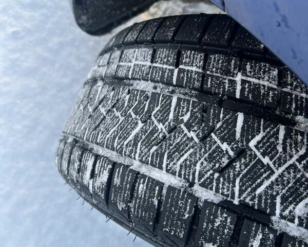 Синий Тесла Модель 3, объемом двигателя 0 л и пробегом 86 тыс. км за 25000 $, фото 3 на Automoto.ua