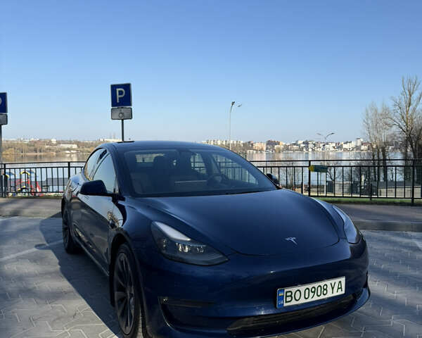 Синий Тесла Модель 3, объемом двигателя 0 л и пробегом 48 тыс. км за 17500 $, фото 2 на Automoto.ua