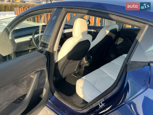 Синий Тесла Модель 3, объемом двигателя 0 л и пробегом 65 тыс. км за 24000 $, фото 16 на Automoto.ua