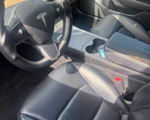 Синий Тесла Модель 3, объемом двигателя 0 л и пробегом 33 тыс. км за 9804 $, фото 7 на Automoto.ua