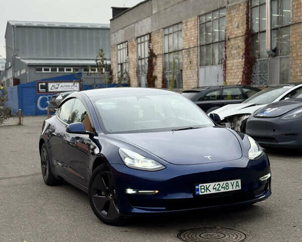 Тесла Модель 3 2022 у Києві на Automoto.ua Синій Тесла Модель 3, об'ємом двигуна 0 л та пробігом 70 тис. км за 21500 $, фото 3 на Automoto.ua