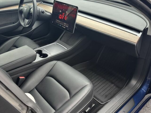 Синий Тесла Модель 3, объемом двигателя 0 л и пробегом 56 тыс. км за 22000 $, фото 13 на Automoto.ua