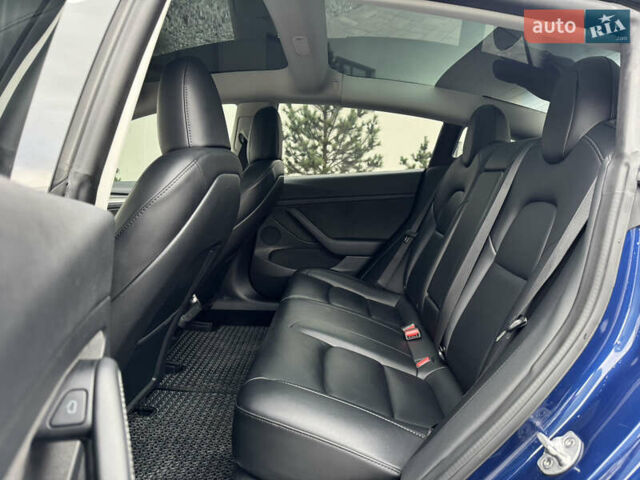 Синій Тесла Модель 3, об'ємом двигуна 0 л та пробігом 97 тис. км за 18700 $, фото 17 на Automoto.ua