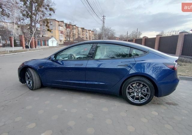 Синий Тесла Модель 3, объемом двигателя 0 л и пробегом 60 тыс. км за 19999 $, фото 11 на Automoto.ua