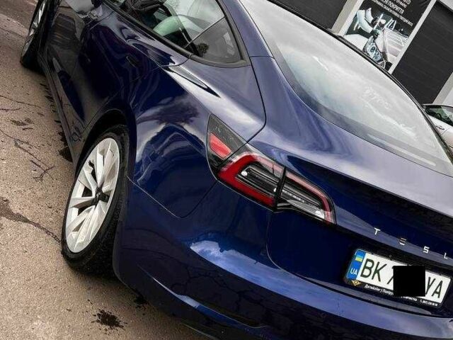 Синій Тесла Модель 3, об'ємом двигуна 0 л та пробігом 64 тис. км за 14493 $, фото 3 на Automoto.ua