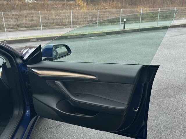 Синий Тесла Модель 3, объемом двигателя 0 л и пробегом 56 тыс. км за 22000 $, фото 11 на Automoto.ua