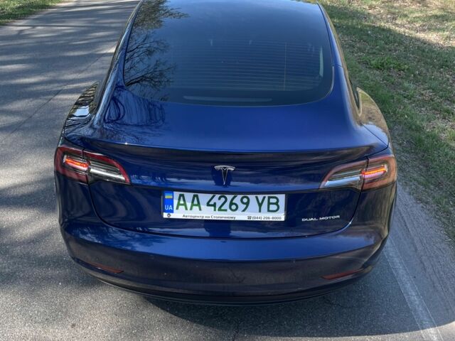 Синій Тесла Модель 3, об'ємом двигуна 0 л та пробігом 52 тис. км за 25000 $, фото 5 на Automoto.ua