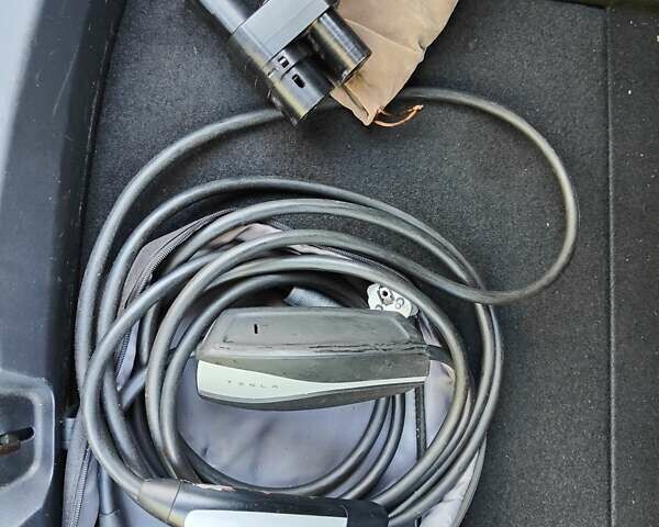 Синій Тесла Модель 3, об'ємом двигуна 0 л та пробігом 27 тис. км за 20900 $, фото 36 на Automoto.ua