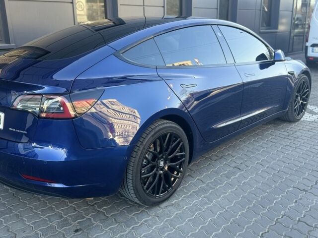 Синій Тесла Модель 3, об'ємом двигуна 0 л та пробігом 109 тис. км за 22000 $, фото 3 на Automoto.ua