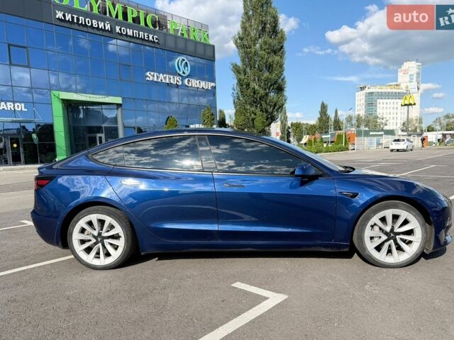 Синий Тесла Модель 3, объемом двигателя 0 л и пробегом 106 тыс. км за 20199 $, фото 5 на Automoto.ua