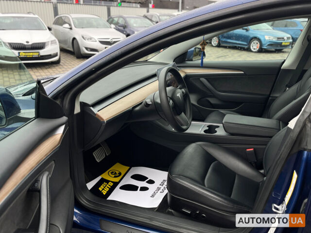 Синій Тесла Модель 3, об'ємом двигуна 82 л та пробігом 53 тис. км за 29690 $, фото 11 на Automoto.ua