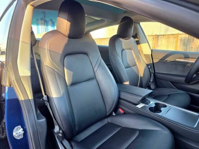 Синий Тесла Модель 3, объемом двигателя 0 л и пробегом 20 тыс. км за 9000 $, фото 9 на Automoto.ua