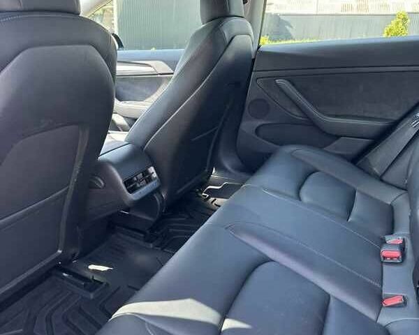 Синій Тесла Модель 3, об'ємом двигуна 0 л та пробігом 41 тис. км за 16914 $, фото 11 на Automoto.ua