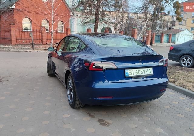 Синий Тесла Модель 3, объемом двигателя 0 л и пробегом 60 тыс. км за 19999 $, фото 9 на Automoto.ua