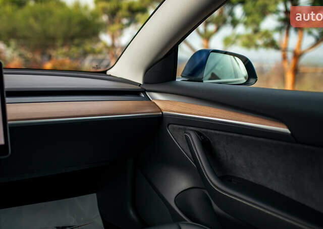 Синій Тесла Модель 3, об'ємом двигуна 0 л та пробігом 27 тис. км за 34999 $, фото 34 на Automoto.ua