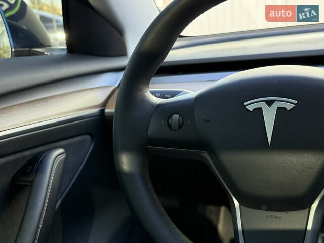 Синій Тесла Модель 3, об'ємом двигуна 0 л та пробігом 55 тис. км за 24400 $, фото 27 на Automoto.ua