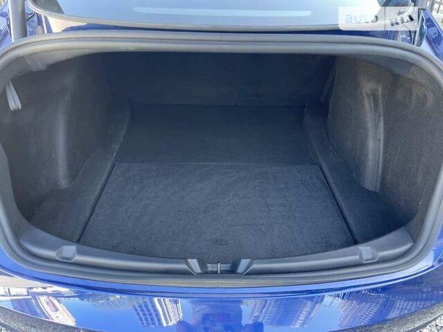 Синий Тесла Модель 3, объемом двигателя 0 л и пробегом 28 тыс. км за 24500 $, фото 44 на Automoto.ua