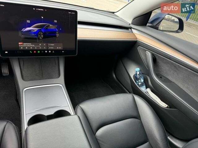 Синий Тесла Модель 3, объемом двигателя 0 л и пробегом 87 тыс. км за 23700 $, фото 16 на Automoto.ua