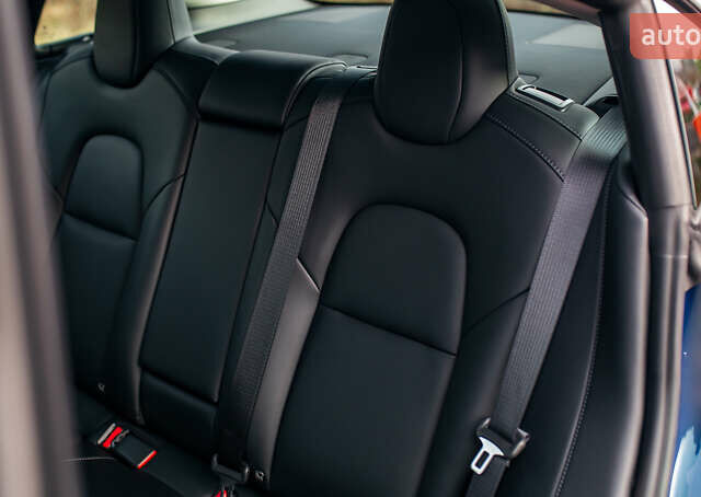 Синій Тесла Модель 3, об'ємом двигуна 0 л та пробігом 27 тис. км за 34999 $, фото 27 на Automoto.ua