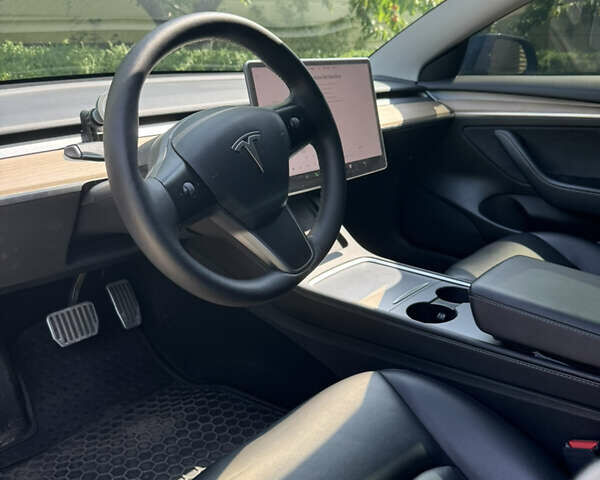 Синий Тесла Модель 3, объемом двигателя 0 л и пробегом 74 тыс. км за 21000 $, фото 10 на Automoto.ua
