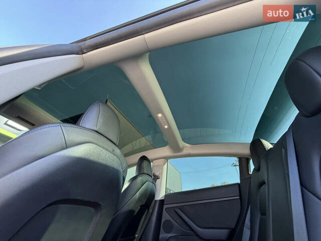 Синій Тесла Модель 3, об'ємом двигуна 0 л та пробігом 55 тис. км за 24400 $, фото 29 на Automoto.ua