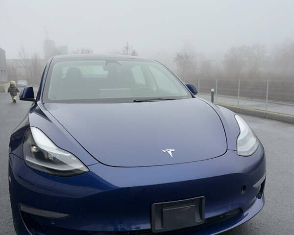 Синий Тесла Модель 3, объемом двигателя 0 л и пробегом 70 тыс. км за 19700 $, фото 2 на Automoto.ua