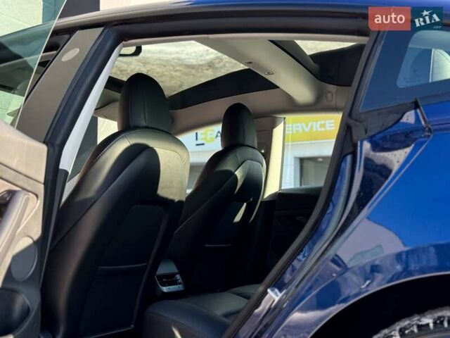 Синій Тесла Модель 3, об'ємом двигуна 0 л та пробігом 35 тис. км за 23999 $, фото 15 на Automoto.ua
