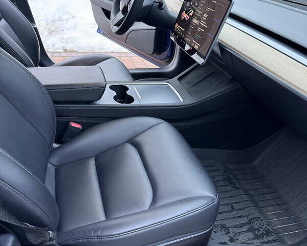 Синий Тесла Модель 3, объемом двигателя 0 л и пробегом 120 тыс. км за 18500 $, фото 20 на Automoto.ua