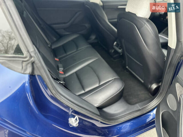 Синий Тесла Модель 3, объемом двигателя 0 л и пробегом 29 тыс. км за 18500 $, фото 10 на Automoto.ua