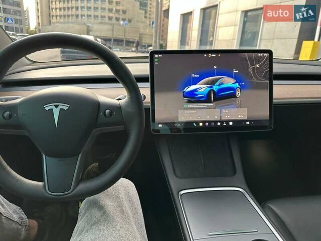 Тесла Модель 3 2022 у Києві на Automoto.ua Синій Тесла Модель 3, об'ємом двигуна 0 л та пробігом 60 тис. км за 24300 $, фото 2 на Automoto.ua